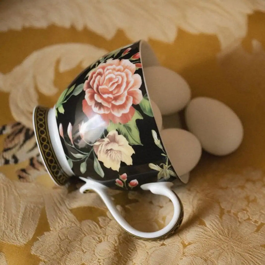 JENNA CLIFFORD – Botanica Rose Grande Mug in Gift Box