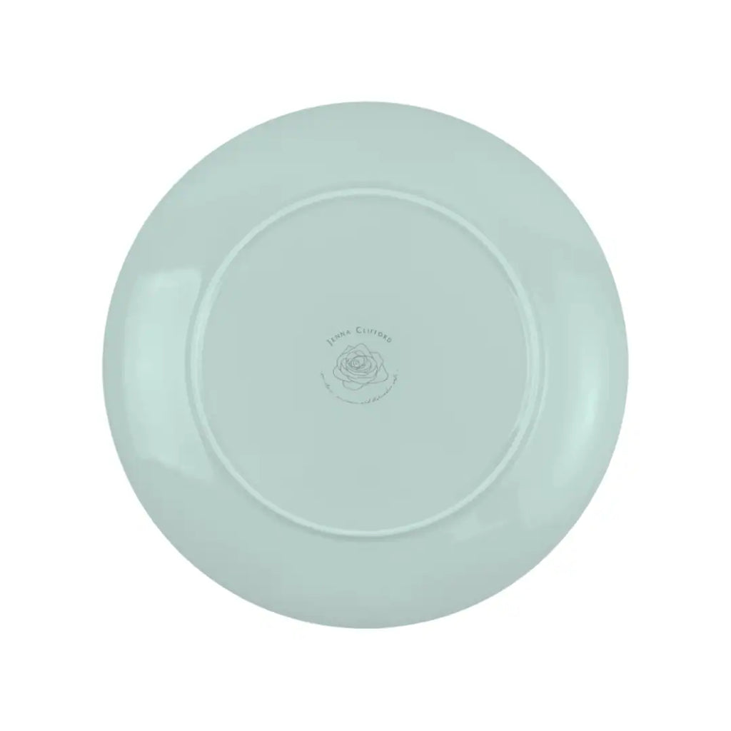 JENNA CLIFFORD – Embossed Lines Dinner Plate