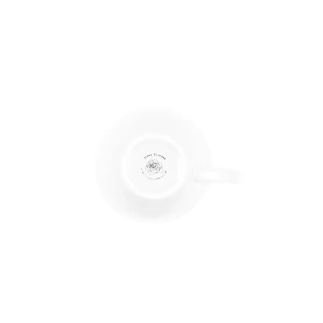 JENNA CLIFFORD – Embossed Lines Cup & Saucer