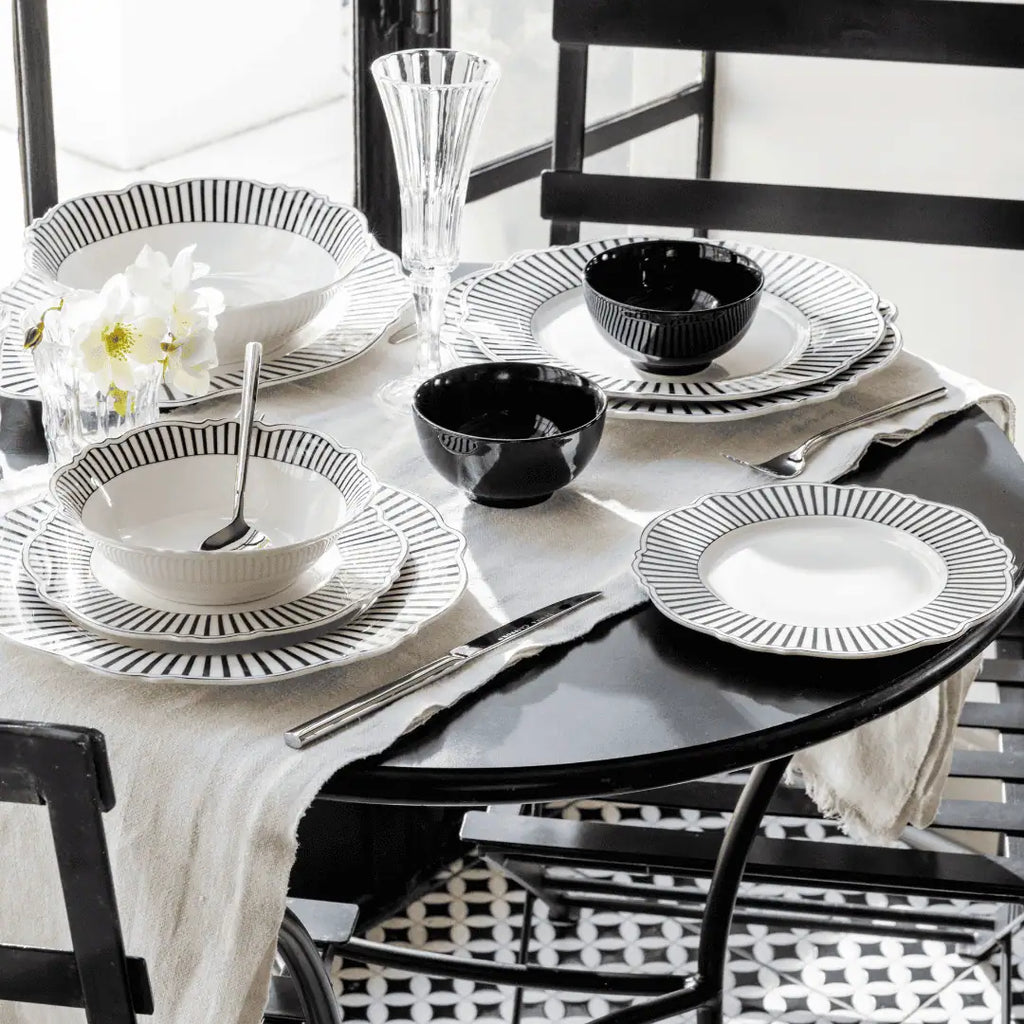 JENNA CLIFFORD – Ivory Noir Creamer