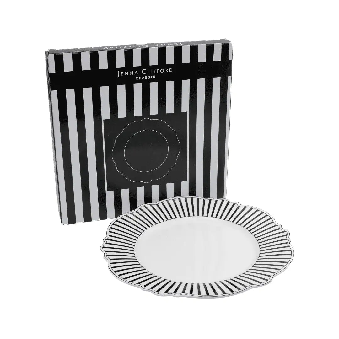 JENNA CLIFFORD – Ivory Noir Charger