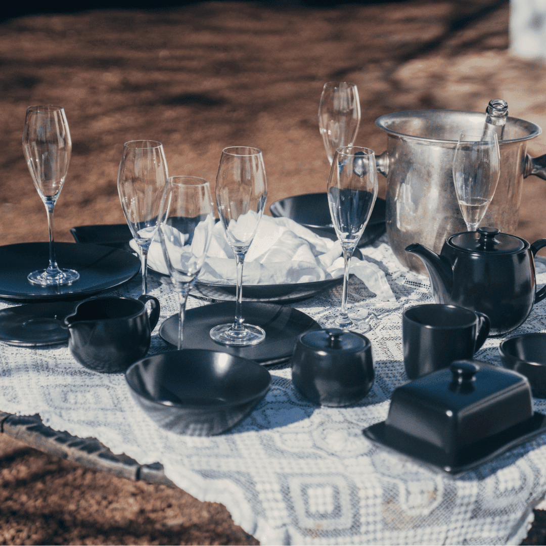 JAN – Noir et Noir Cereal Bowl