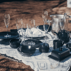 JAN – Noir et Noir Creamer
